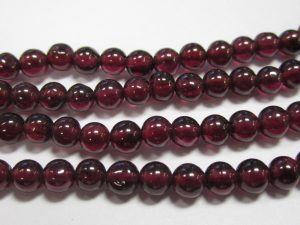 Garnet Beads