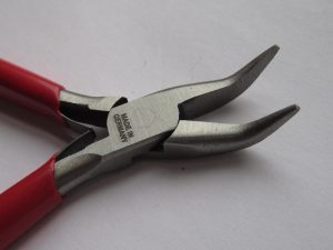 Lap Joint Bent Nose Plier