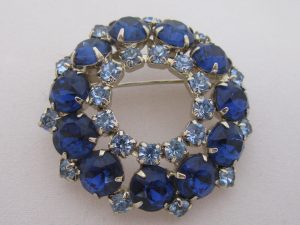 Vintage Rhinestone Jewelry - Blue And Aqua Round Brooch