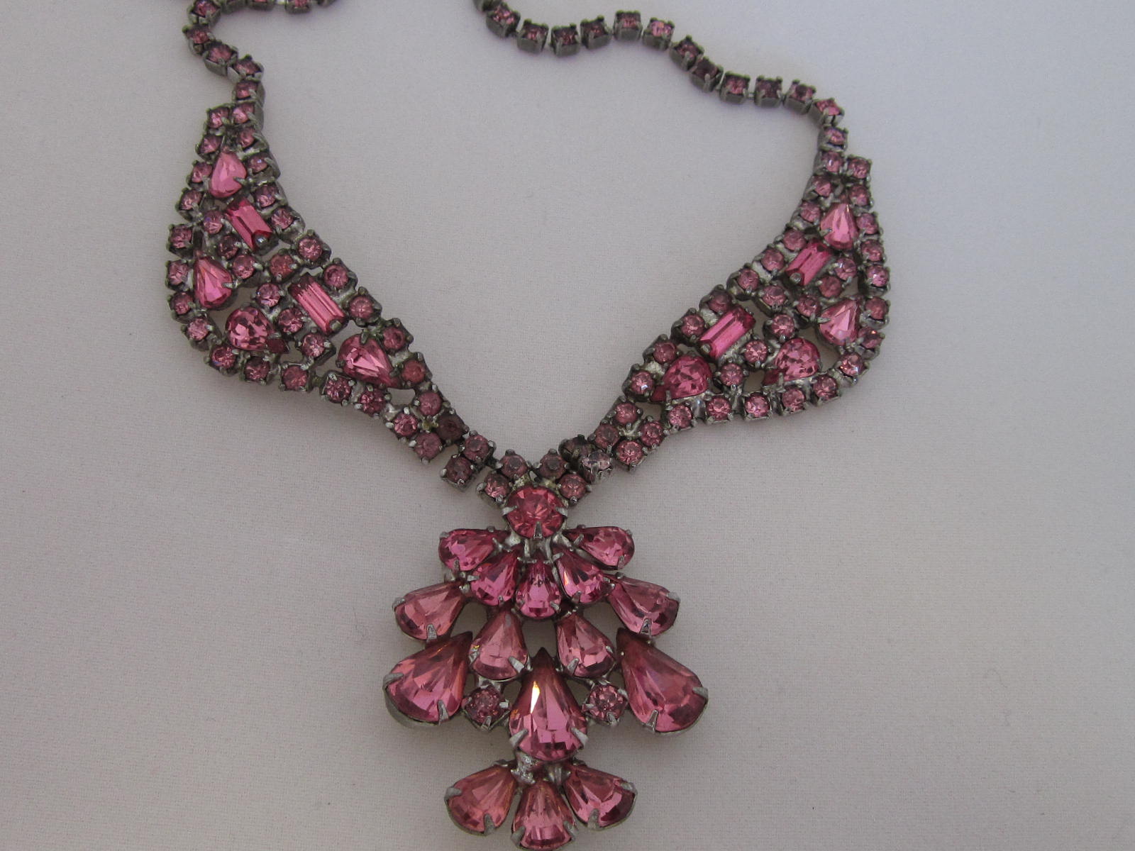 Rhinestone - Rose Necklace