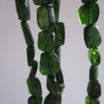 Chrome Diopside Beads Flat Nuggets 12Mm X 10Mm 