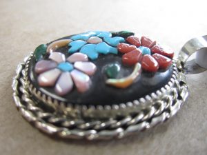 ZUNI Inlay Pendant Rose Calavaza