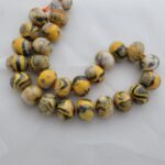 Bumble Bee "Jasper" 10mm Rounds -Strand